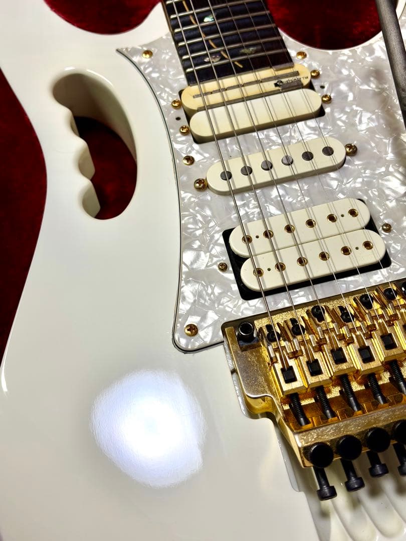 Ibanez JEM7V sustainer mod (Vai シグネチャー)