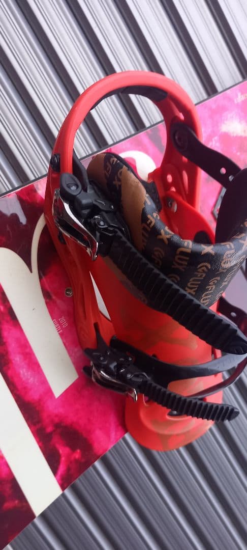 スノーボードセット　板Subtle バインFLUX ブーツFLOW エッジガード