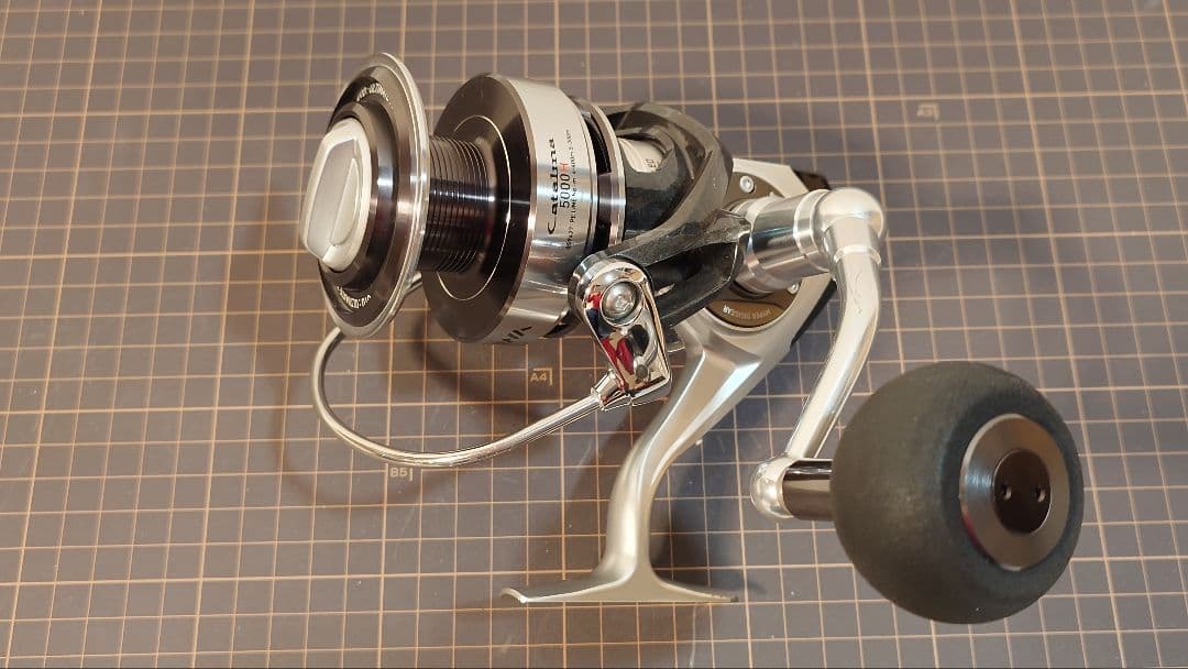 DAIWA スピニングリール キャタリナ5000H 収納ケース付き