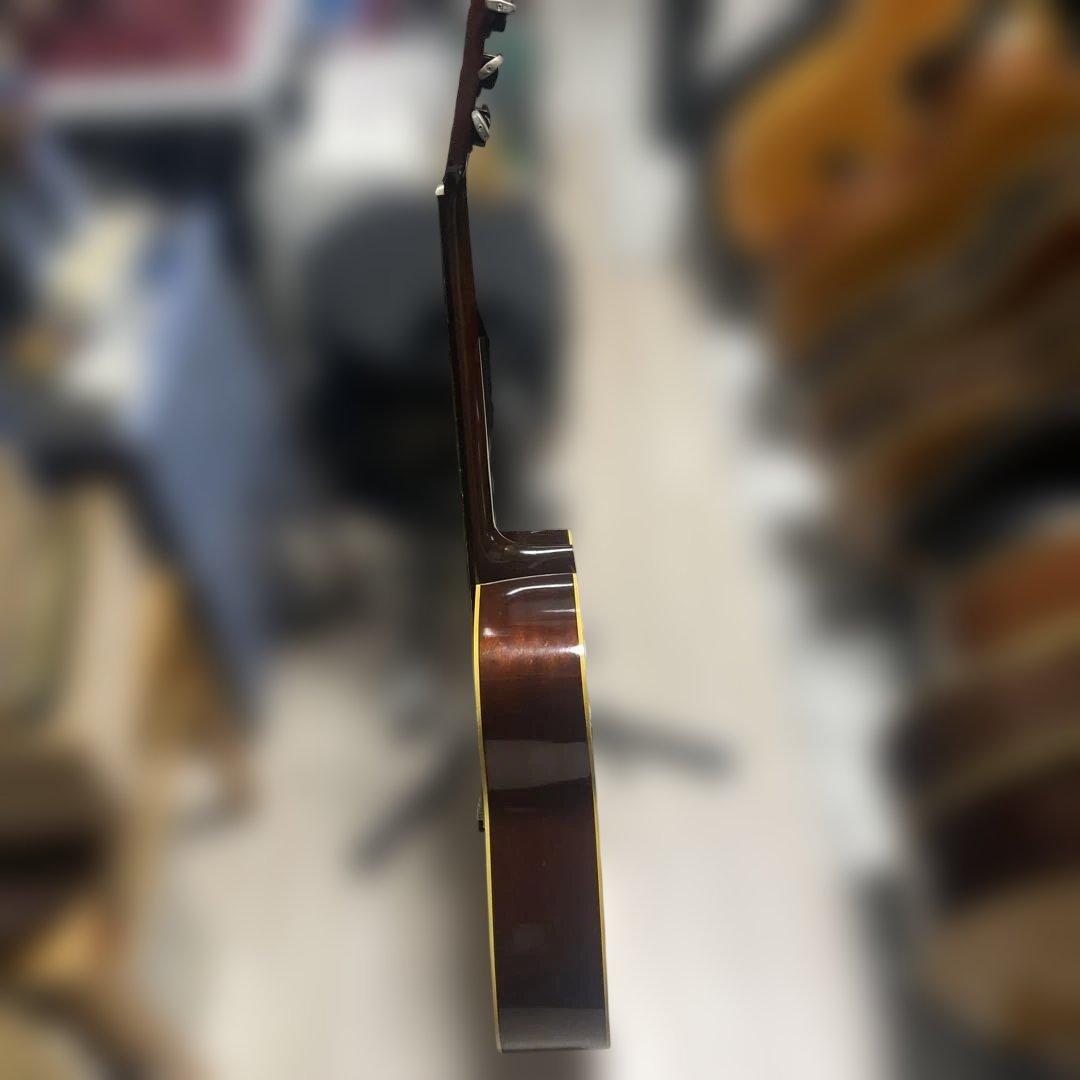 低音激鳴り　ヤマハFG-200 ブラックラベル