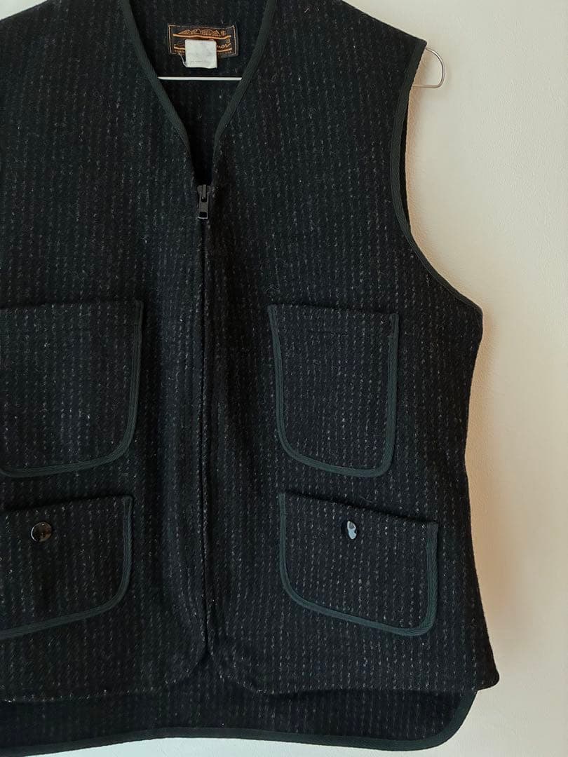 G*e様 エディーバウアー 黒タグ　ウールベスト