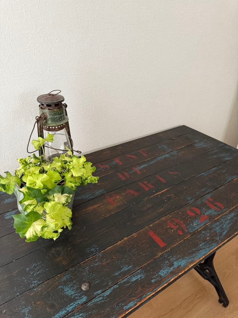 【英国買付・希少】ペイント天板 × SINGER脚 アンティークテーブル