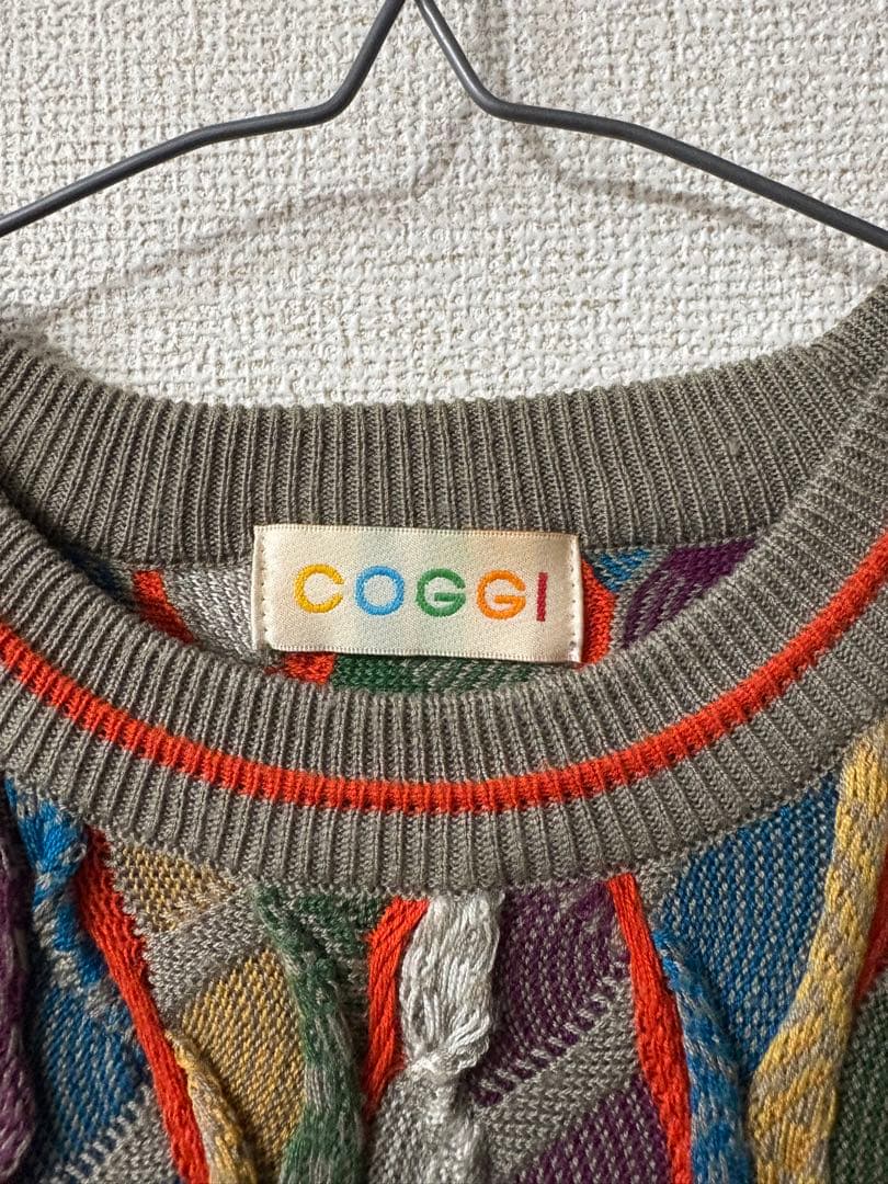 (値下げ)COGGI カラフル　ケーブルニットセーター