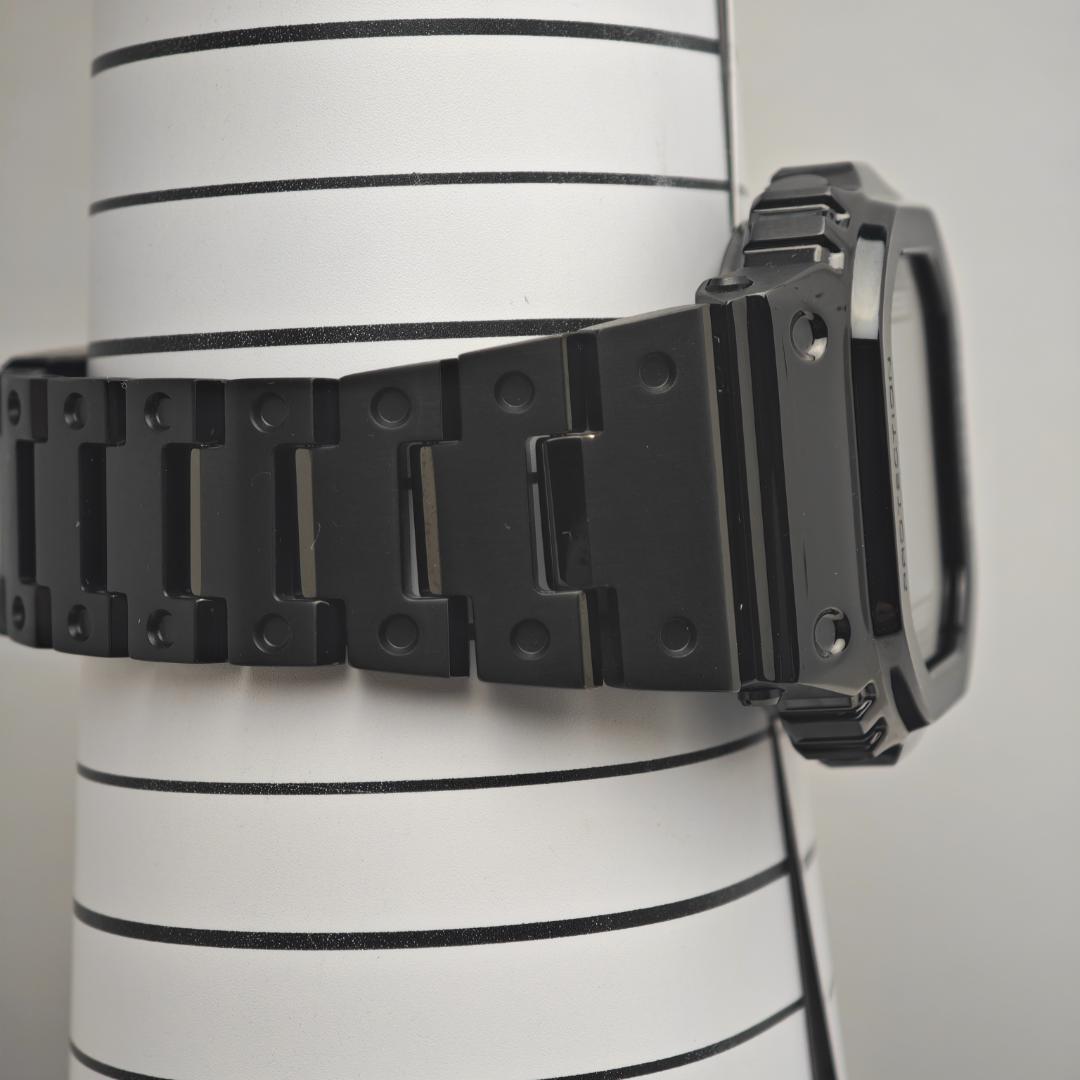 【美品】カシオ G-SHOCK　GMW-B5000GD-1JF