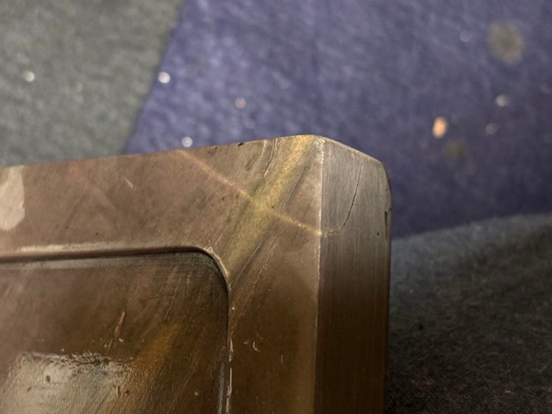 再出品　絶品老坑端渓水巌硯　魚児隊青花・金線・梅舒適先生即売会・８寸長方硯