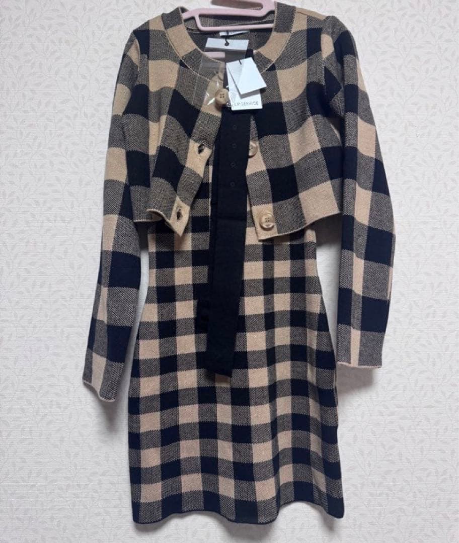 LIP SERVICE レトロチェックアンサンブルニットワンピース