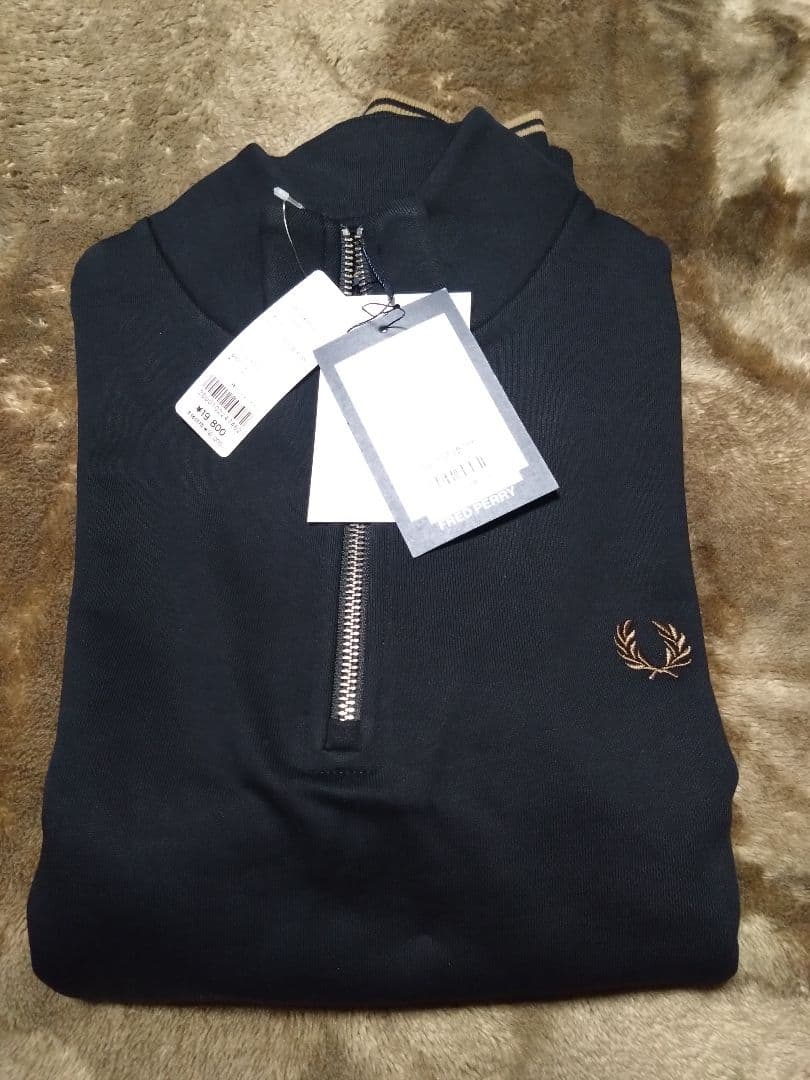 よ*ー様 FREDPERRY フレッドペリー ハーフジップスウェット ブラック