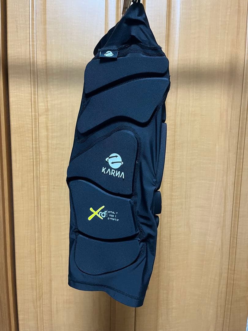 KARNA/カルナ SHORTS XRD ヒッププロテクター