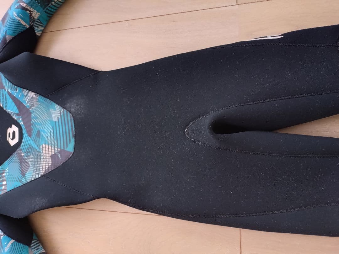 【カワイイBEWET】ジャージフルスーツ　裏起毛　Mサイズ