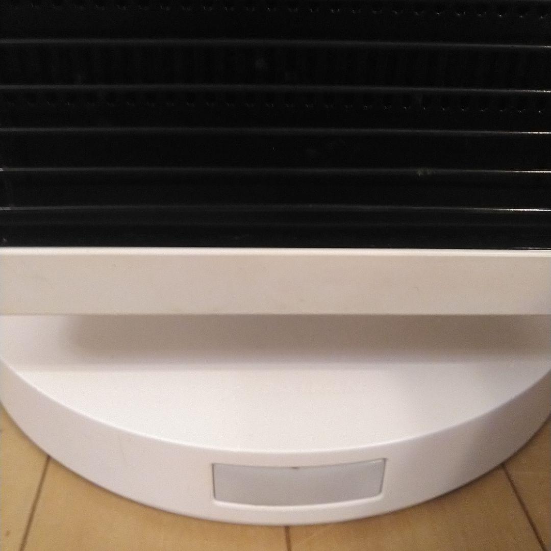 ダイキン　遠赤外線暖房機　セラムヒート 2021年CER11YS-W 白