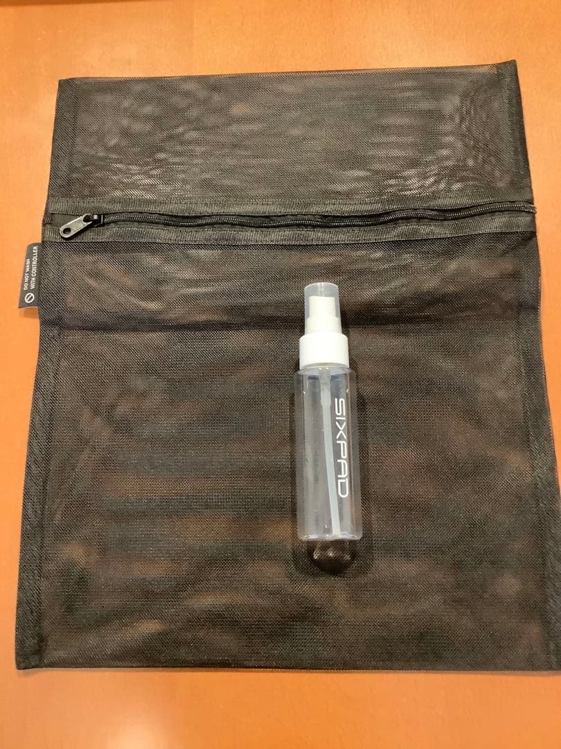 【美品】シックスパッド パワースーツ ライトコアベルト L ➕専用コントローラー