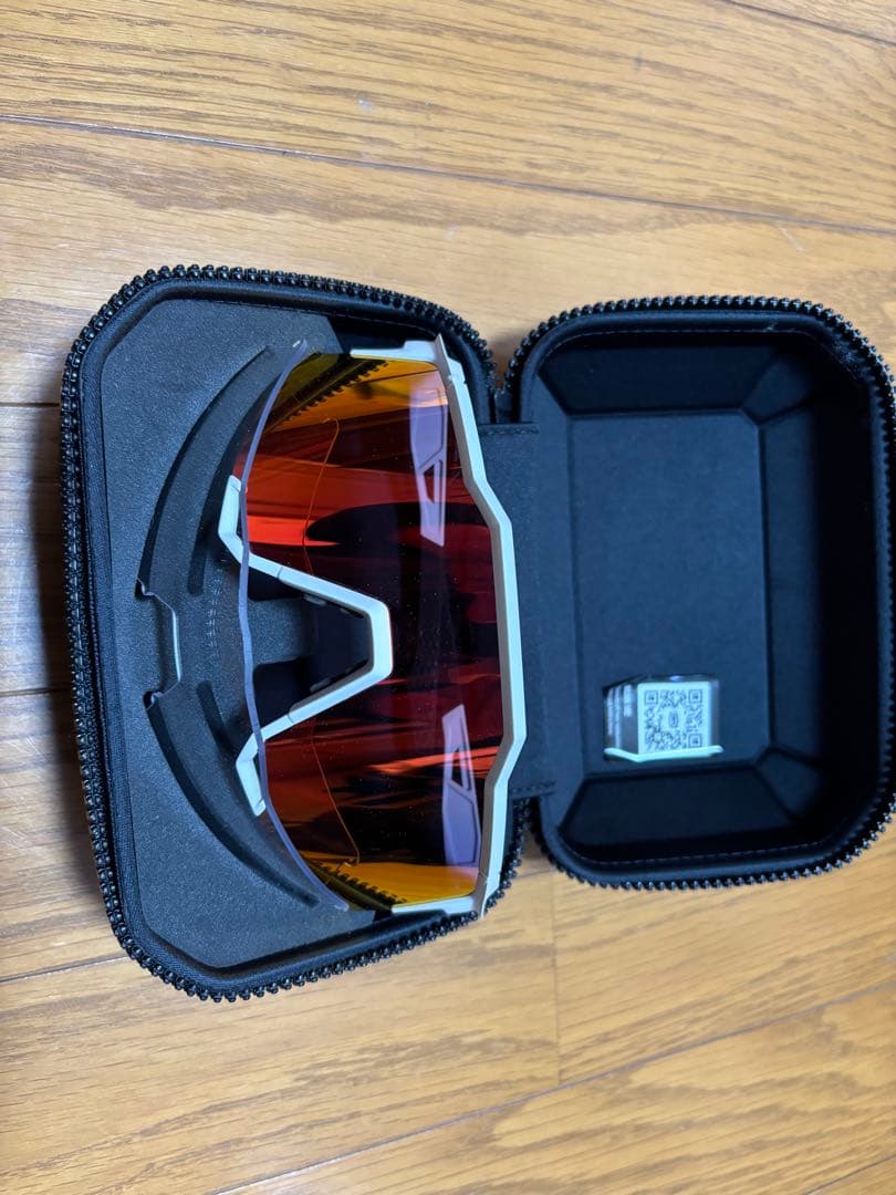 ワンハンドレッドパーセント　100% スピードクラフト　サングラス