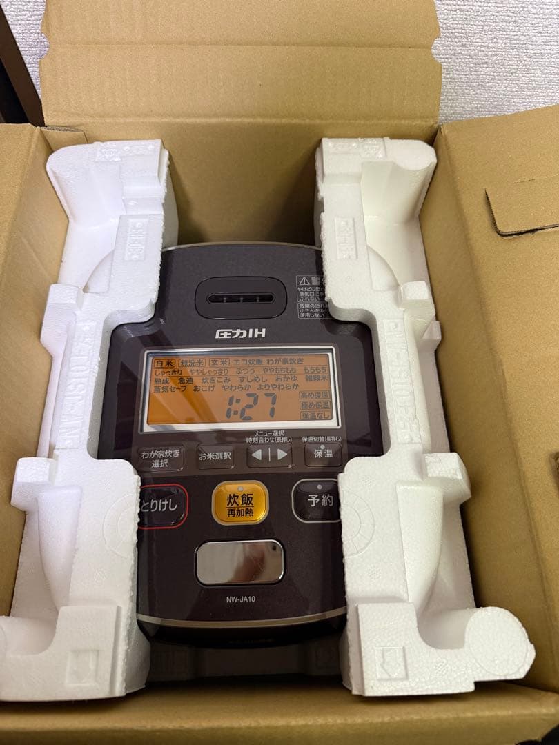 炊飯器・餅つき機 Zojirushi NW JA10