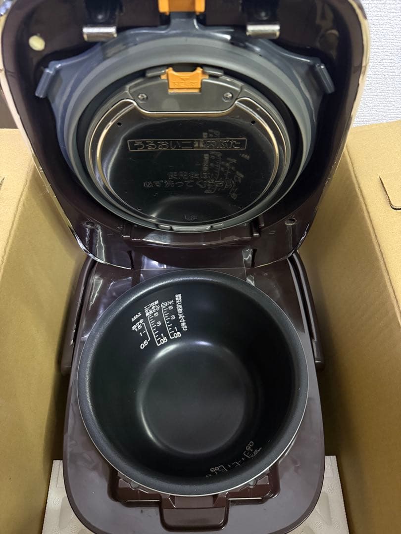 炊飯器・餅つき機 Zojirushi NW JA10