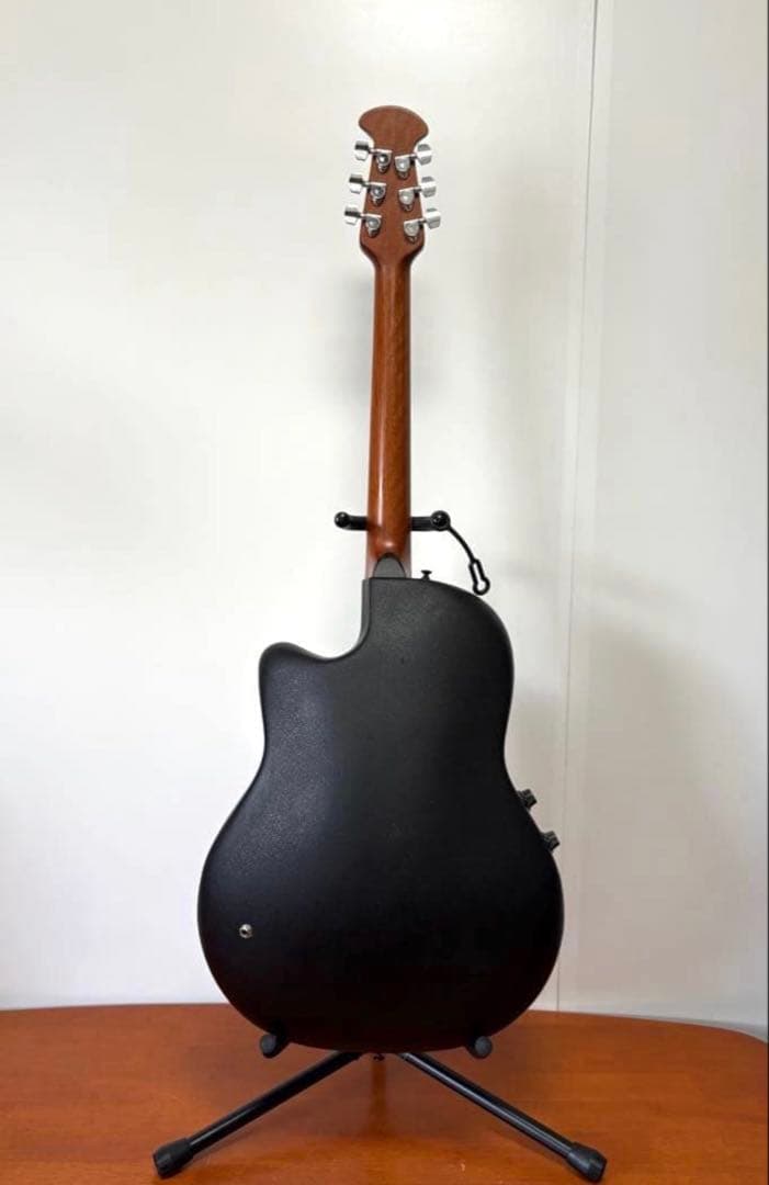 Celebrity by Ovation CC57 エレアコギター　格安で！