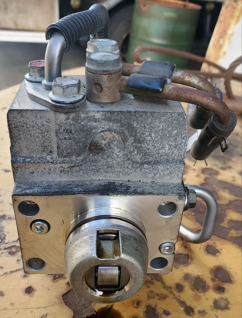 高圧ポンプ AZワゴン MJ22S ターボ　ワゴンR MH22S 燃料ポンプ