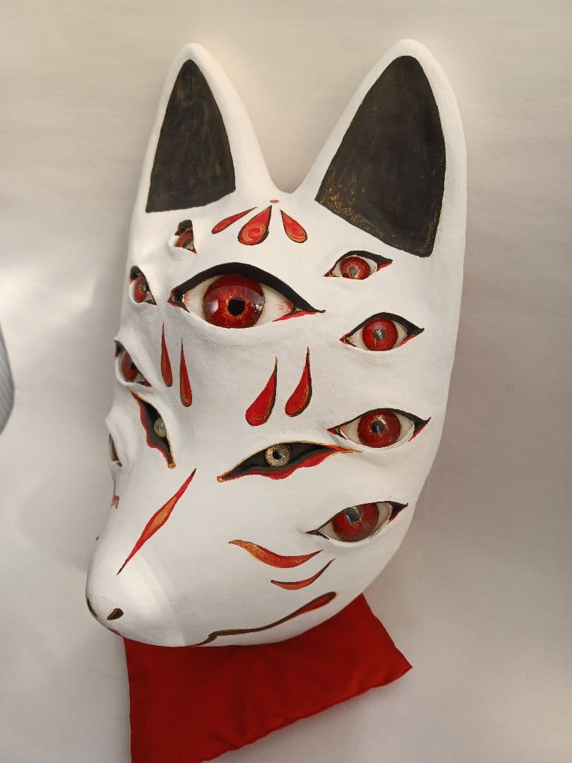 赤目と狐面