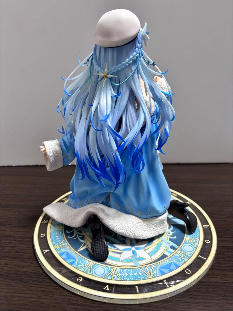 開封品 ホロライブ 雪花ラミィ フィギュア 1/6 スケール フィギュア