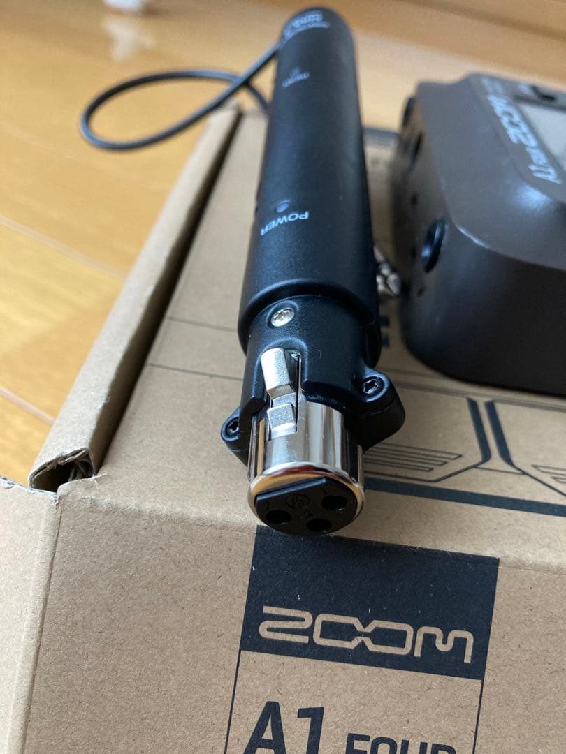 ZOOM A1 FOUR アコースティックギター　エフェクター　ズーム