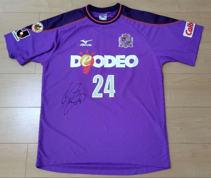 2005~06　サンフレッチェ広島　ユニフォーム　前田俊介選手