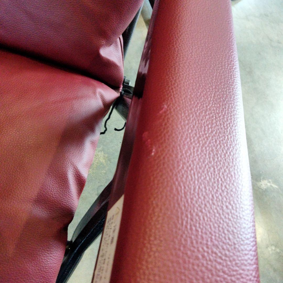 折り畳み可能　リクライニングチェア　ワインレッド