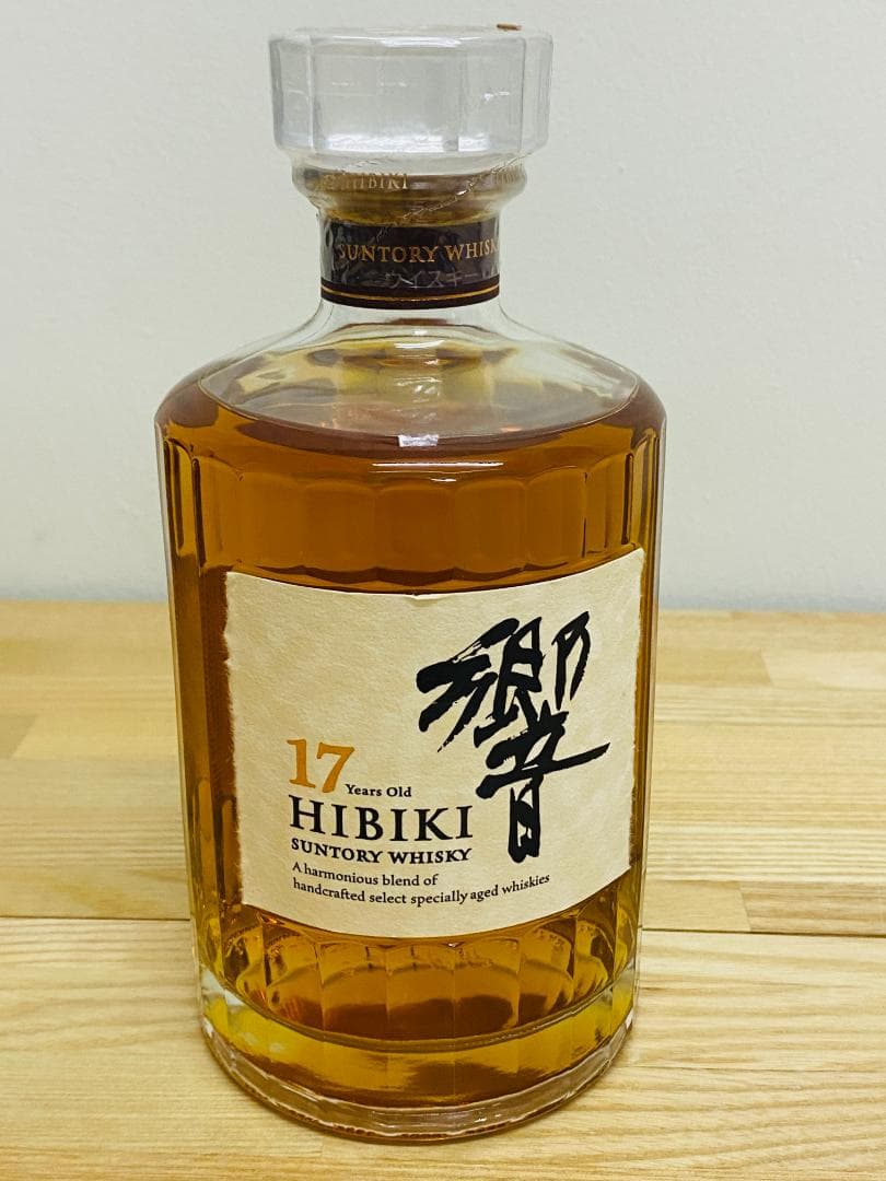 未開栓 サントリー ウイスキー 響 17年 700ml