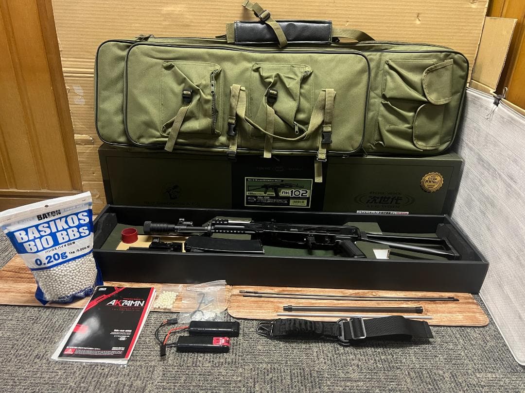 TOKYO MARUI 次世代電動ガン AK102　ケース・付属品多数