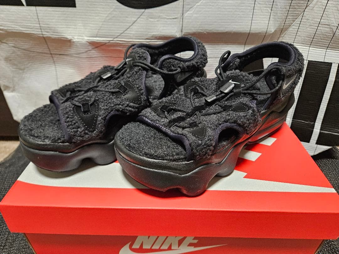 じ*ん様 【試着のみ】エアマックス ココ サンダル ファー ウィメンズ 25cm