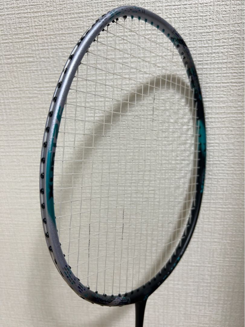 バドミントン YONEX アストロクス88D PRO 4UG5