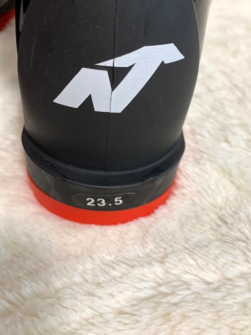 ノルディカ ジュニア スキーブーツ 23.5cm