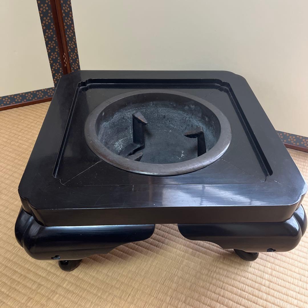 黒い木製火鉢用穴付き　江戸火鉢　2個セット