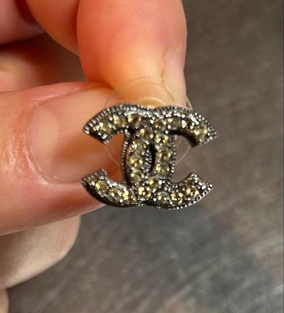 CHANELシャネル　ピアス　片耳　CCマーク イエローストーン