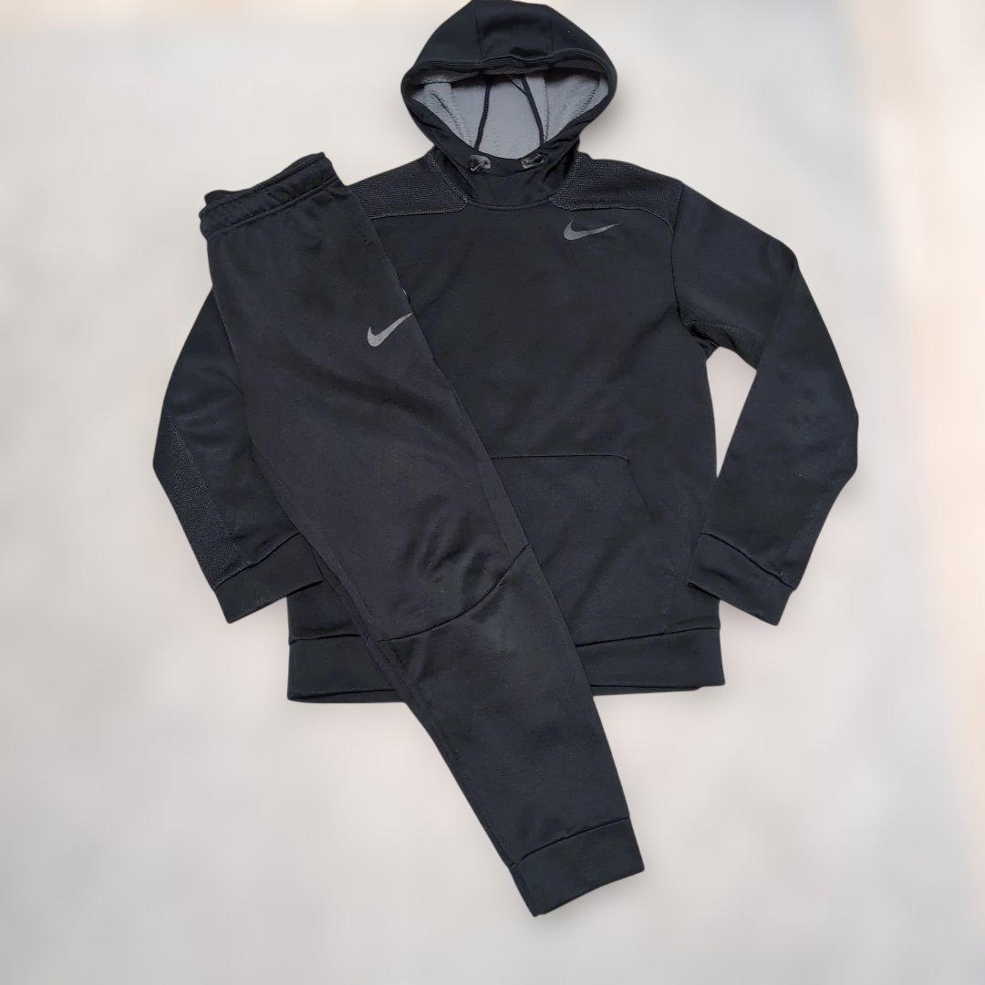 NIKE　ナイキ　スウェット　パーカー　パンツ　上下　セット　ブラック　М