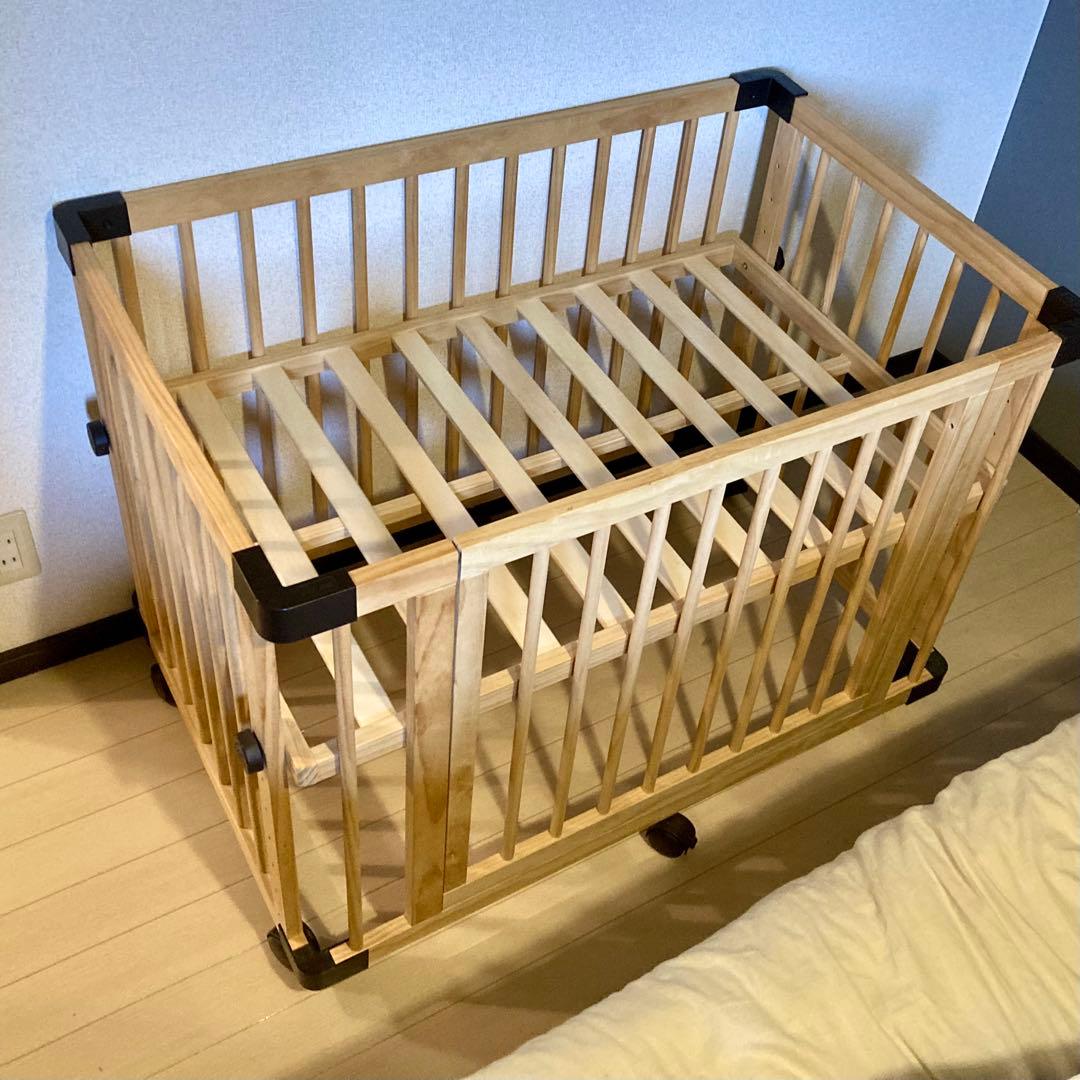 【美品】ZOOBLY 木製ベビーベッド