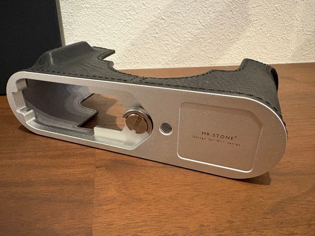 【ライカ M11 カメラケース・ミスターストーン】