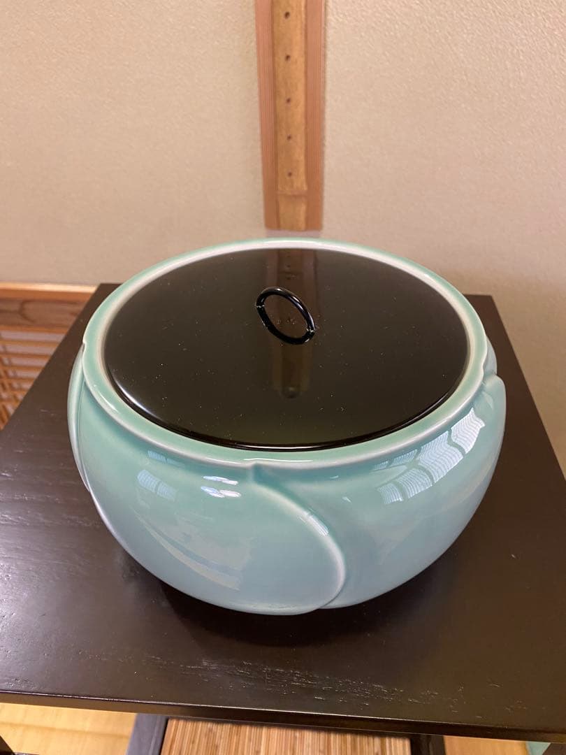 茶道具/水指 加藤藤山『捻梅』青磁 塗蓋　共箱