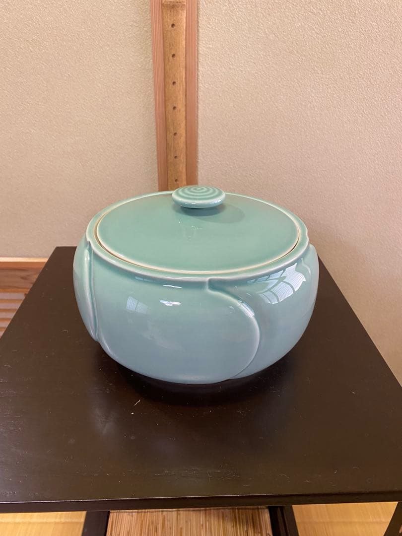 茶道具/水指 加藤藤山『捻梅』青磁 塗蓋　共箱