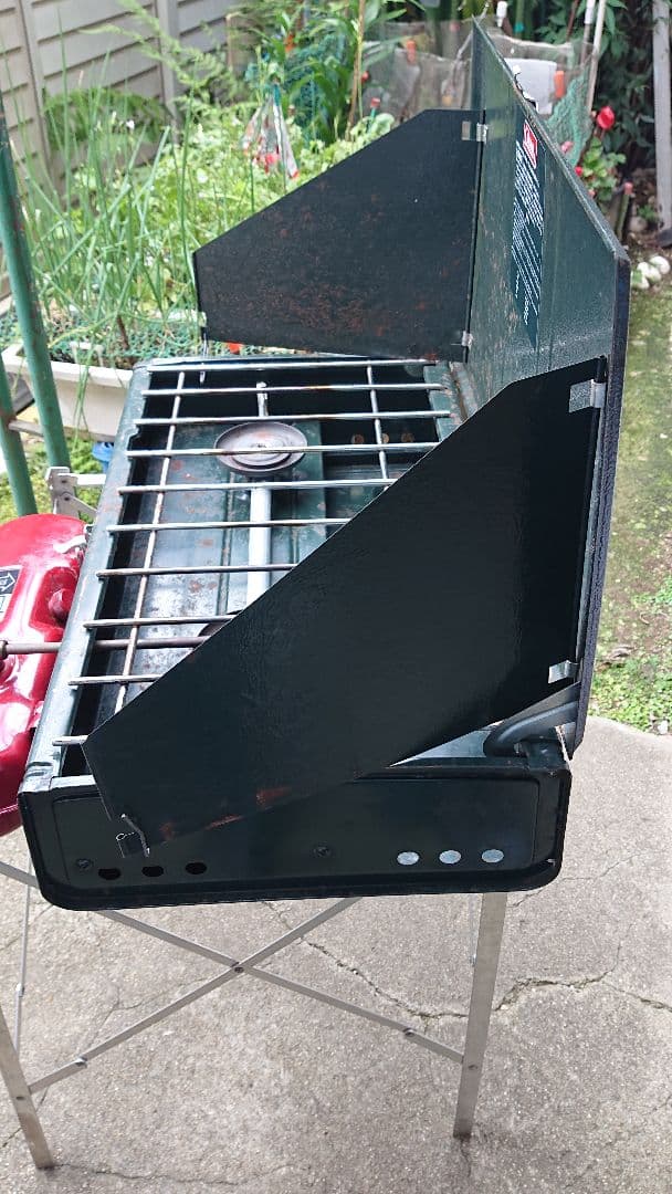 Coleman 2バーナー・シルバーストーングリドル等7点まとめ売り(匿名配送)