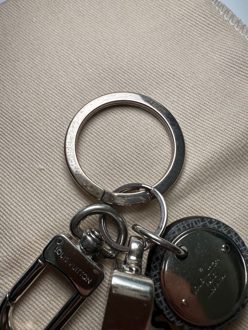 【ルイ・ヴィトン】 訳ありレザー キーホルダー