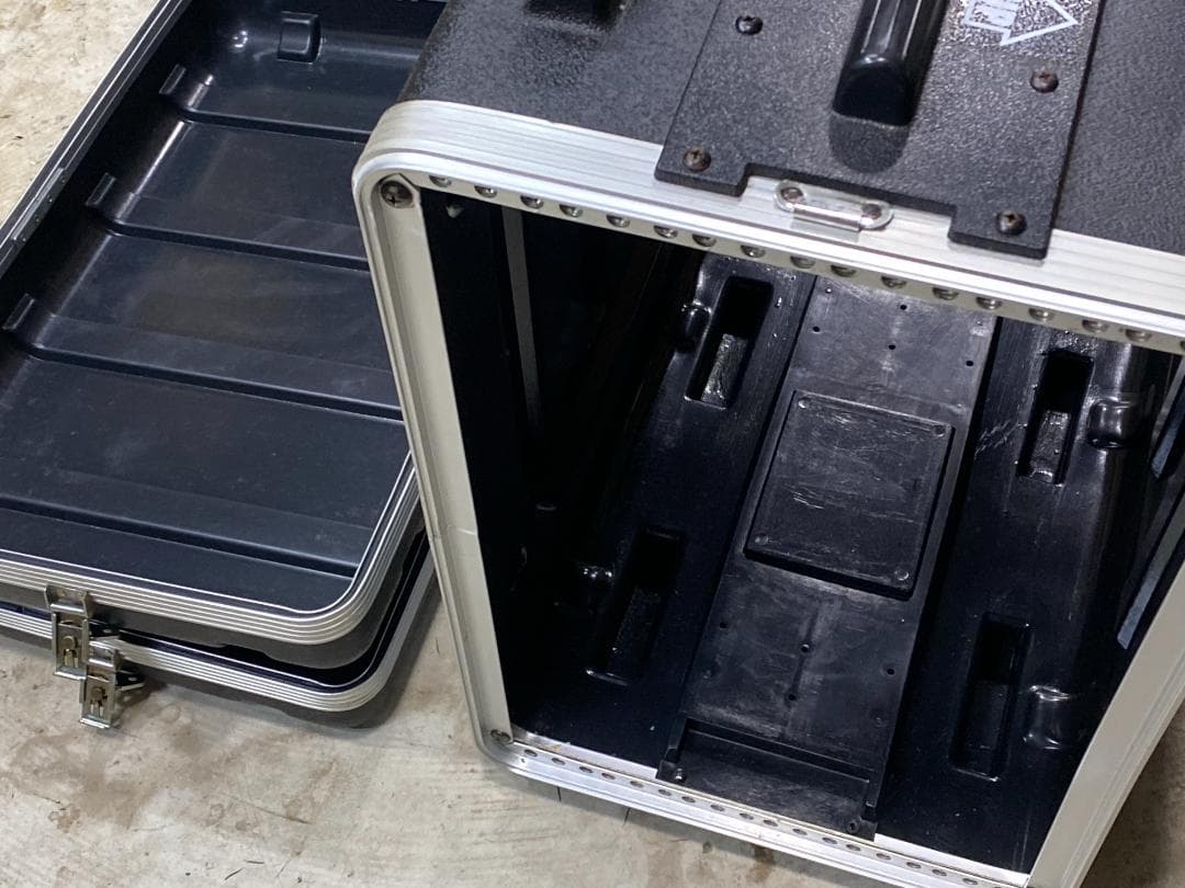 classic pro 6u ラックケース　軽量