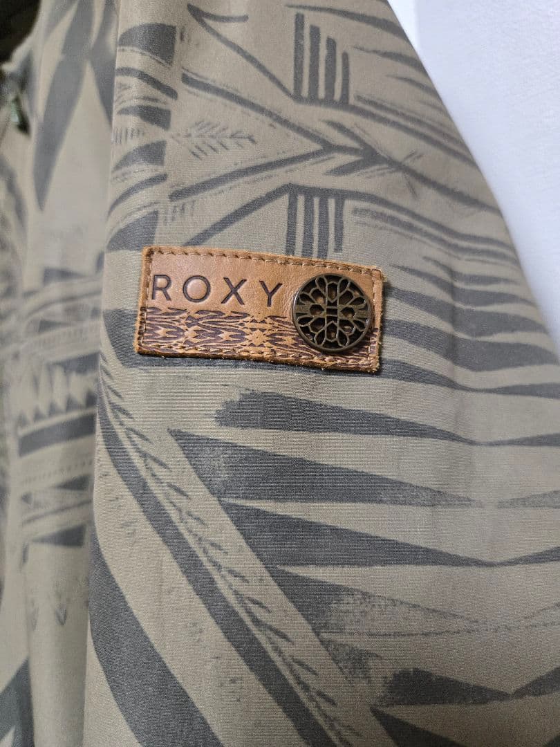 ロキシー　ゴアテックス　ROXY GORE-TEX フード付きジャケット