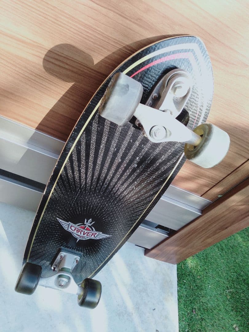 CURVERスケートボード