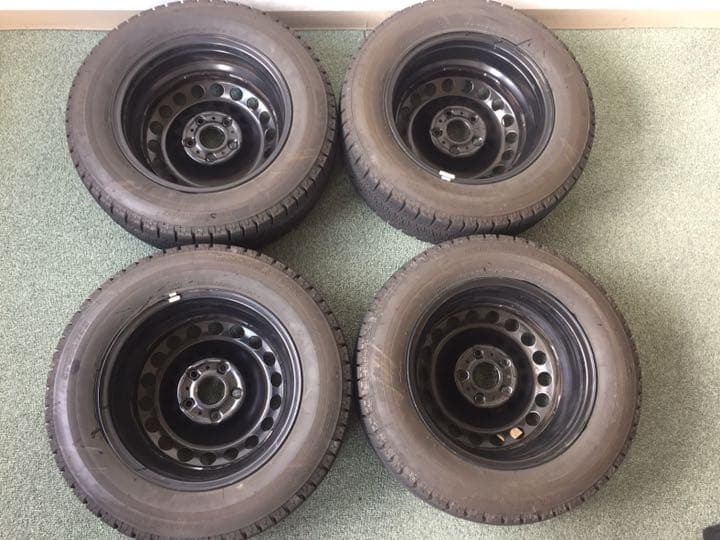 BLIZZAK VRX 195/65R15 4本スタッドレス