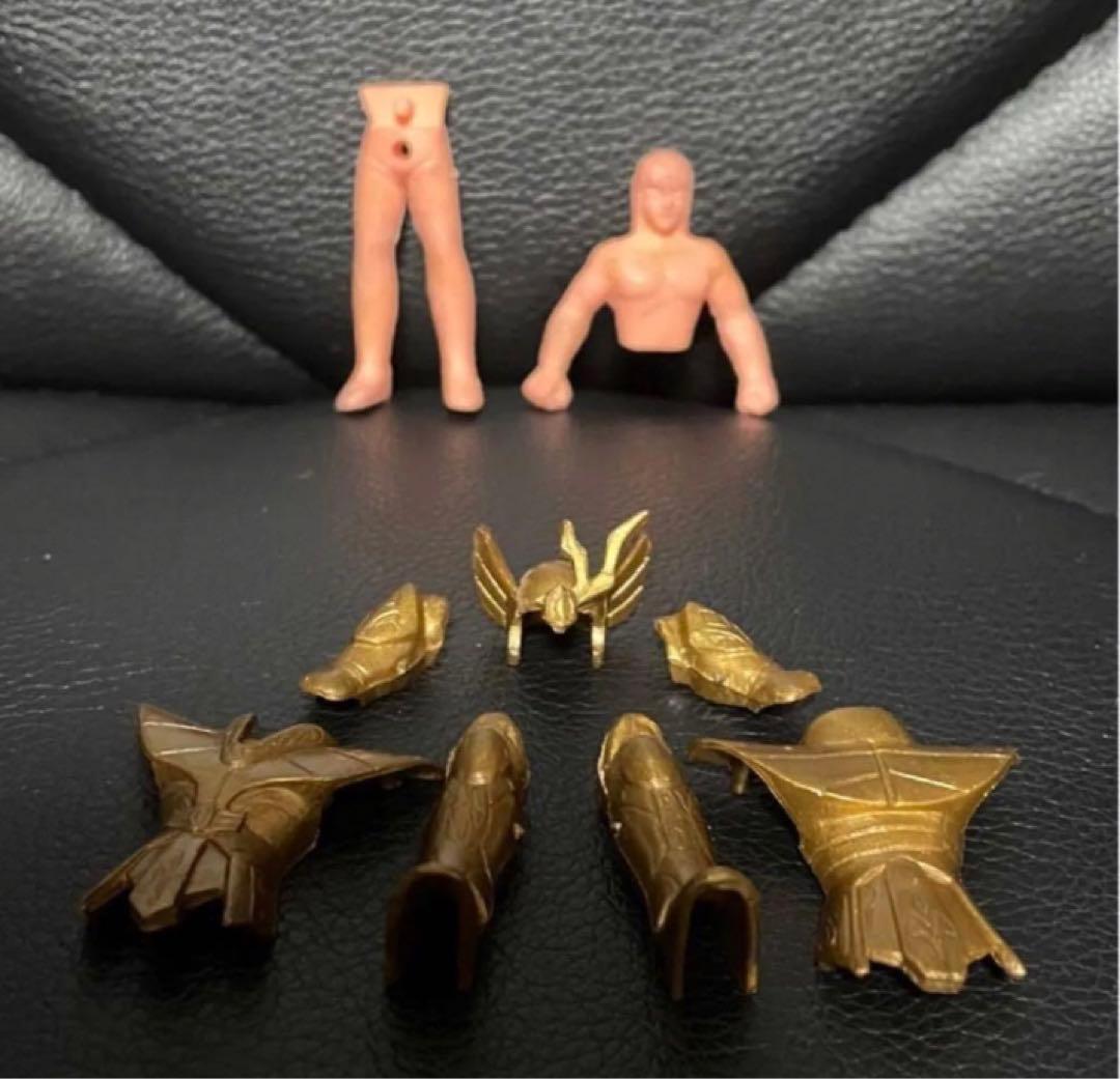 バンダイ　聖闘士星矢　クロスアップタイプ　黄金聖闘士　4体セット　SP