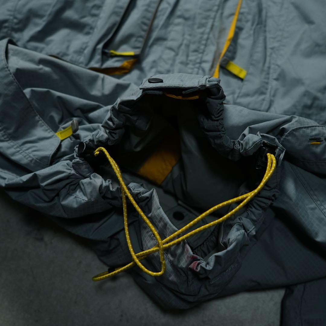 y2k ナイロンシェルジャケットシルバー テック系 archive 00s