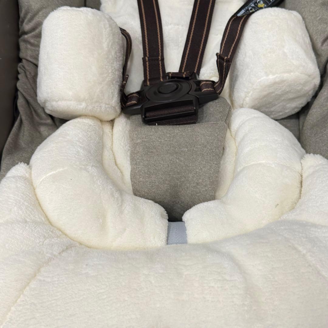 Combi ネムリラ AUTO SWING BEDi ベージュ おやすみドーム