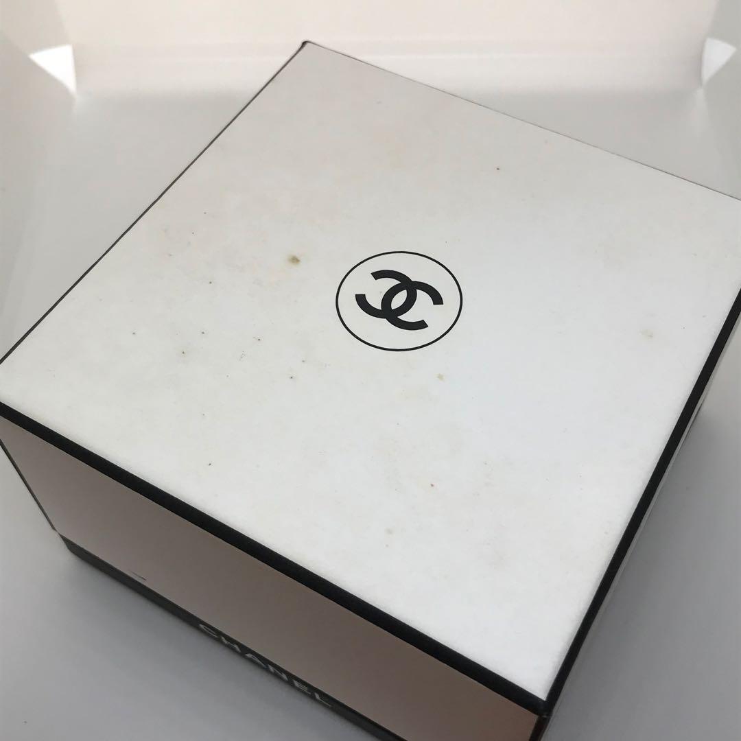 CHANEL シャネル レ ゼクスクルジフ フレッシュ ボディクリーム 150g