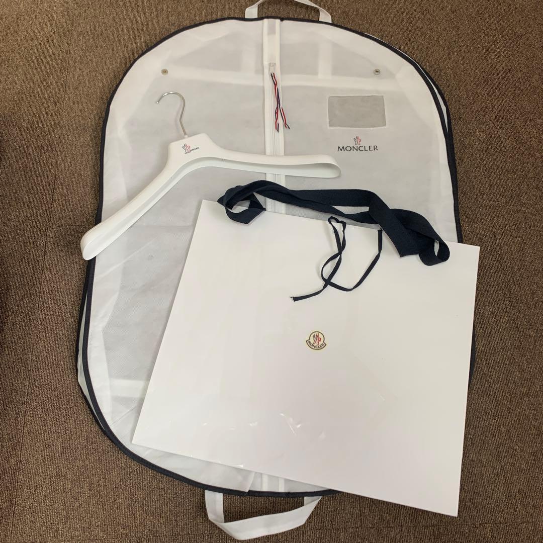 【極美品】MONCLER MONTCLA GIUBBOTTO ダウンジャケット