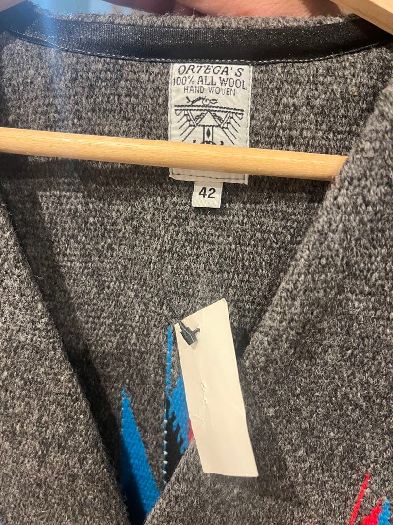 オルテガ Ortega's ベスト ネイティブ　42 未使用品