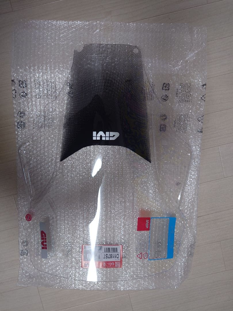 【訳あり新品】HONDA フォルッア MF15/17　GIVI ウィンドシールド